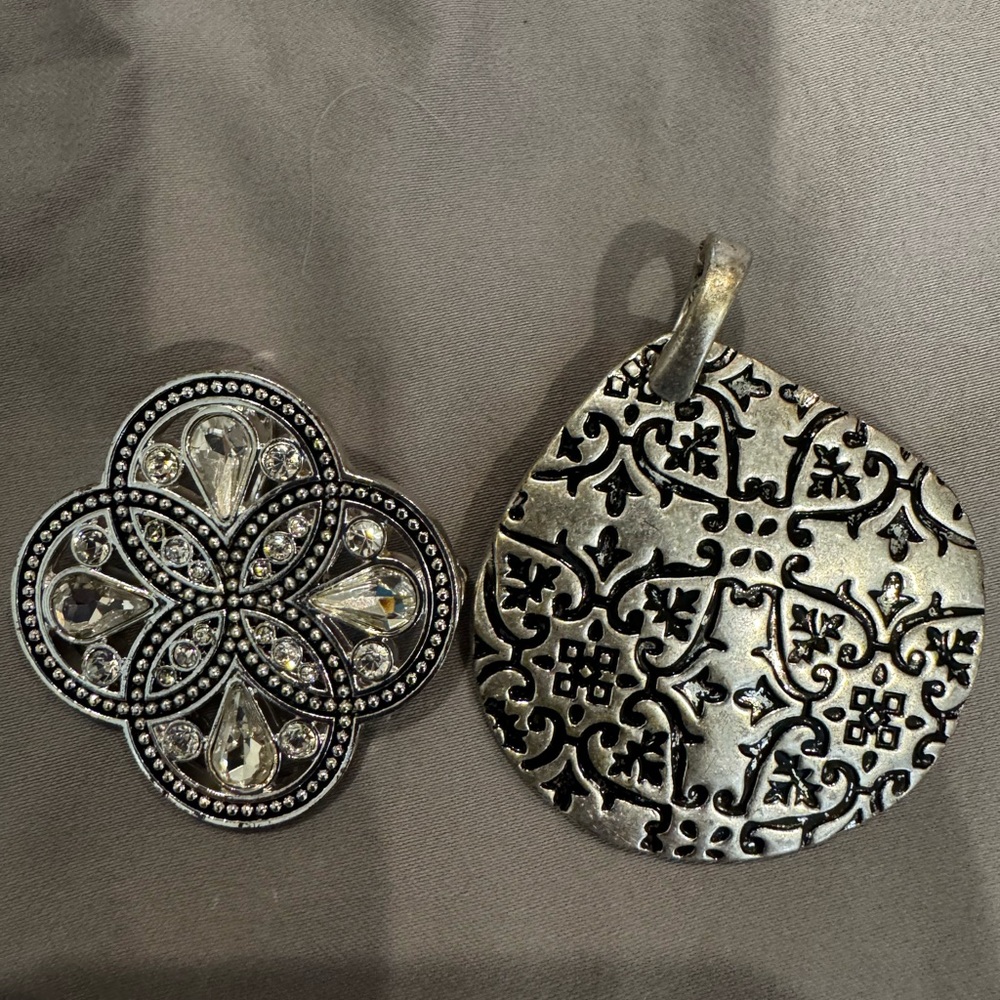 Premier Designs pendants